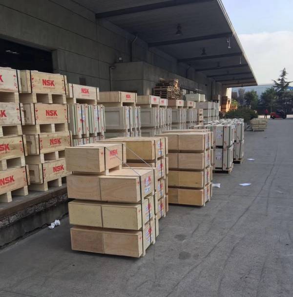 NSK 21319CE4 調(diào)心滾子軸承